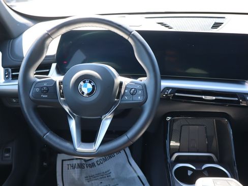Used 2024 BMW X1 xDrive28i AWD/4WD image 10