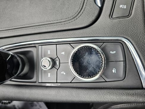 Used 2021 Cadillac XT6 Premium Luxury AWD/4WD image 25