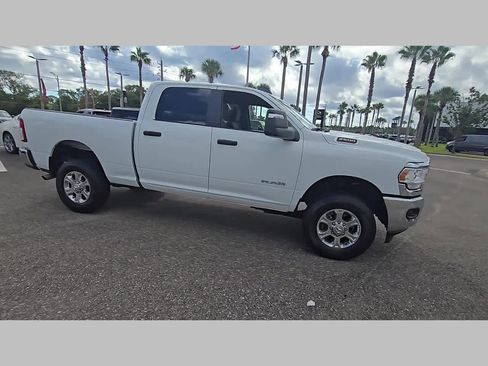 Used 2024 RAM 2500 Big Horn image 35