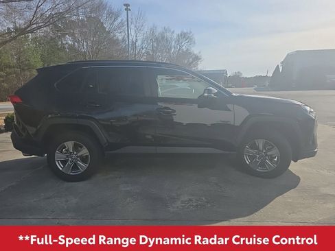 Used 2024 Toyota RAV4 XLE image 9