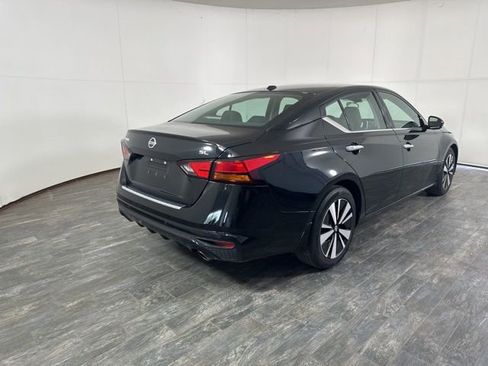 Used 2021 Nissan Altima 2.5 SL image 6