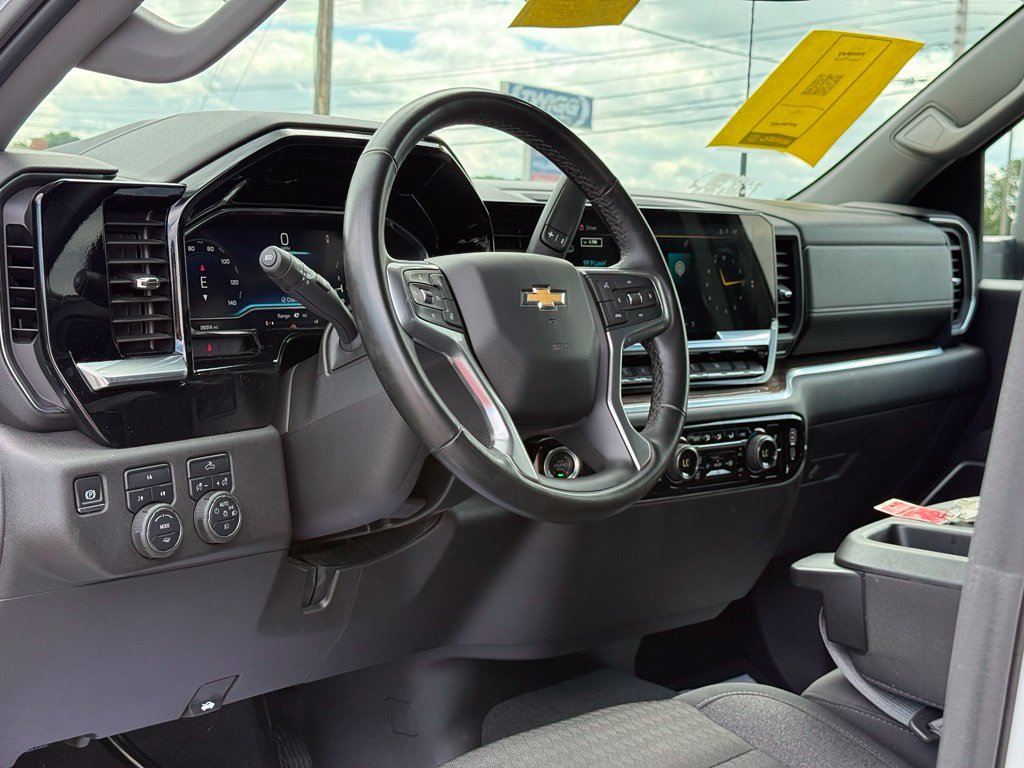Used 2025 Chevrolet Silverado 2500 LT w/ Convenience Package AWD/4WD image 43