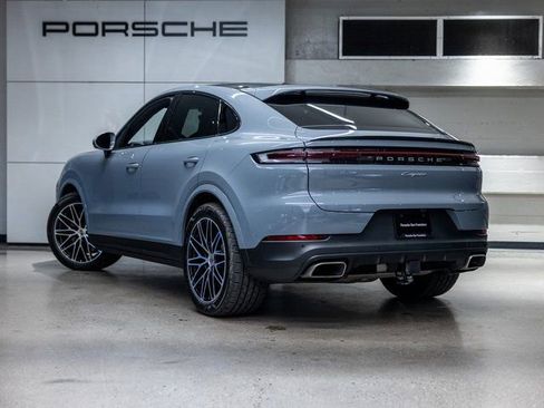 Certified 2026 Porsche Cayenne Coupe image 3