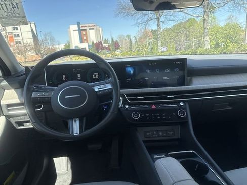 Used 2025 Hyundai Sonata SEL image 9