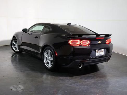 Used 2023 Chevrolet Camaro LT RWD image 2