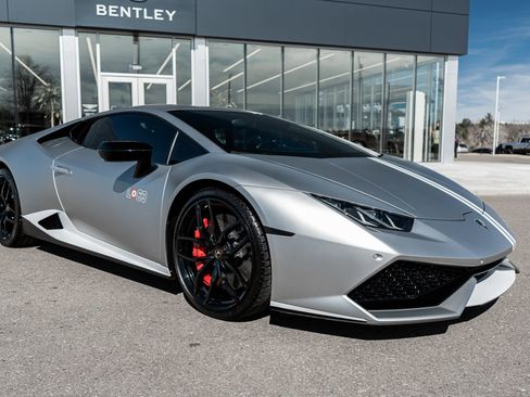 Used 2017 Lamborghini Huracan LP 610-4 Avio image 19