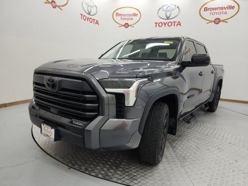 Used 2024 Toyota Tundra SR5 w/ SR5 Premium Package image 2