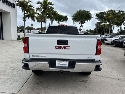 Used 2018 GMC Sierra 1500 SLE w/ SLE Value Package image 2
