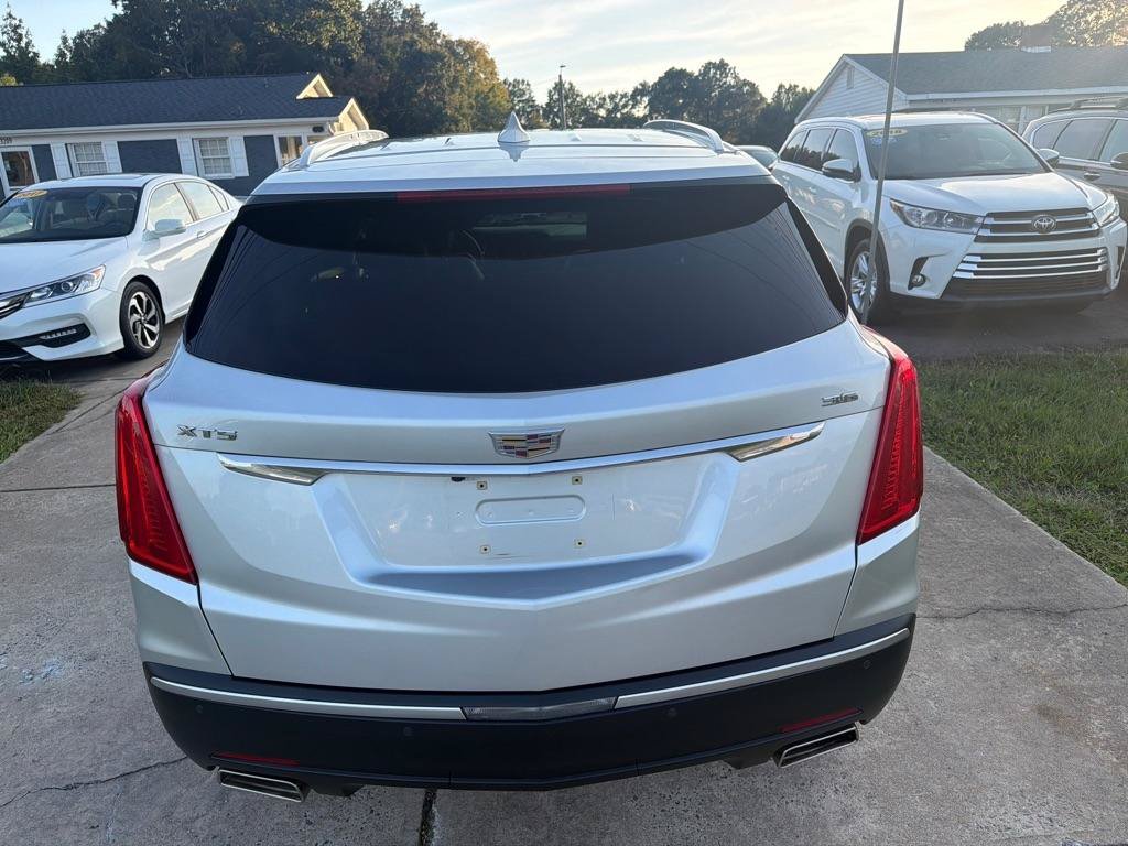 Used 2017 Cadillac XT5 Premium Luxury w/ LPO, Wheel Lock Package FWD image 13