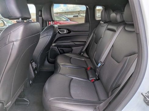 Certified 2025 Jeep Compass Latitude w/ Altitude Special Edition AWD/4WD image 14