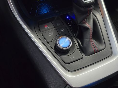 Used 2023 Toyota RAV4 XSE w/ Weather Package image 36