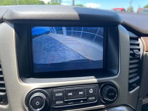Used 2019 GMC Yukon Denali w/ Open Road Package AWD/4WD image 23
