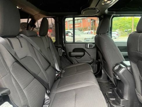 Used 2023 Jeep Wrangler Unlimited w/ Cold Weather Group AWD/4WD image 26
