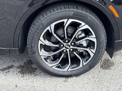 New 2026 Lincoln Nautilus Reserve AWD/4WD image 9