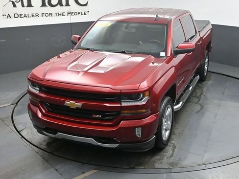 Used 2018 Chevrolet Silverado 1500 LT w/ All Star Edition AWD/4WD image 45