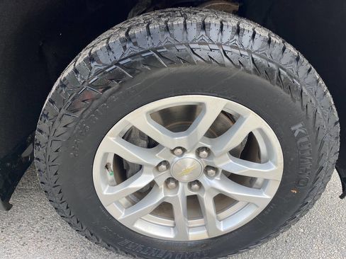 Used 2020 Chevrolet Silverado 1500 LT w/ All-Star Edition image 21