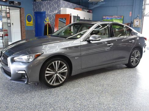 Used 2019 INFINITI Q50 Signature Edition AWD/4WD image 12