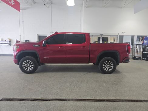 Used 2021 GMC Sierra 1500 AT4 w/ AT4 Premium Package image 2