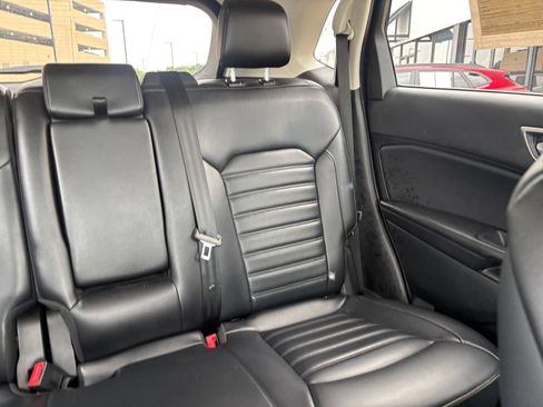 Used 2024 Ford Edge SEL AWD/4WD image 37