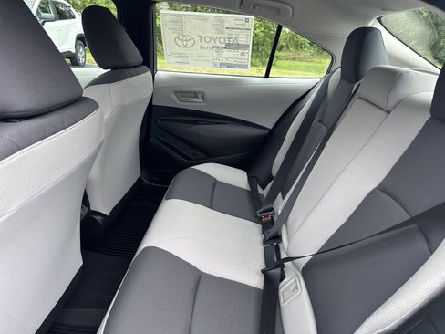 New 2025 Toyota Corolla LE image 23