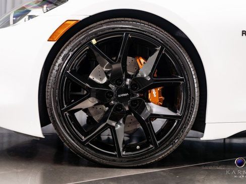 New 2025 Karma Revero Luxury image 11