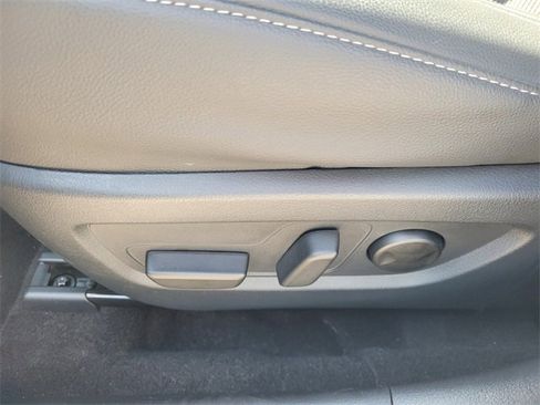 Certified 2025 MAZDA CX-50 AWD 2.5 S w/ Accent Package image 5