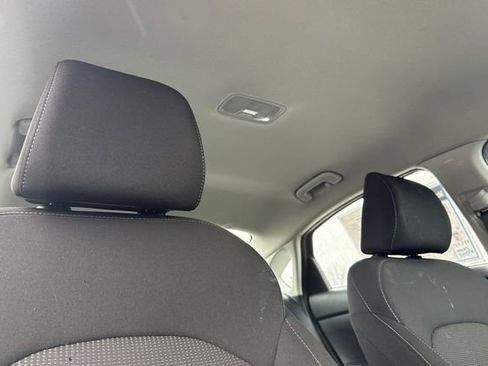 Used 2020 Kia Forte LXS image 17