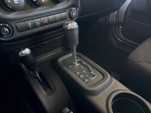 Used 2016 Jeep Wrangler Unlimited Sport w/ Quick Order Package 24S image 43