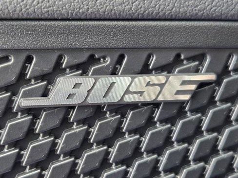 New 2025 Hyundai Elantra Limited image 17