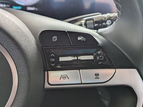 Used 2024 Hyundai Elantra SEL w/ Convenience Package FWD image 6