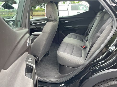 Certified 2023 Chevrolet Bolt EUV LT FWD image 33