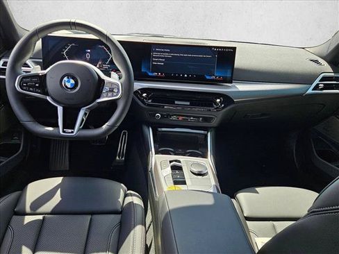 Used 2026 BMW 330i Sedan w/ M Sport Package RWD image 15