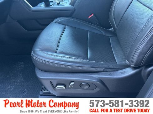 Certified 2022 GMC Sierra 1500 Denali AWD/4WD image 11