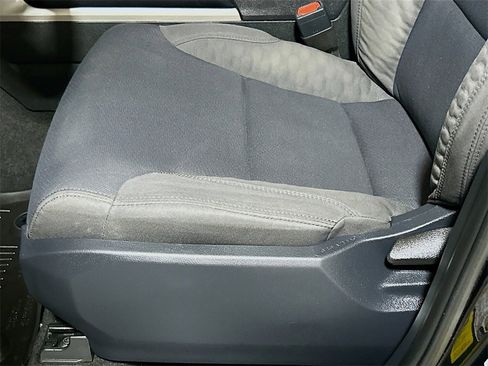 Used 2022 Toyota Tundra SR5 image 16