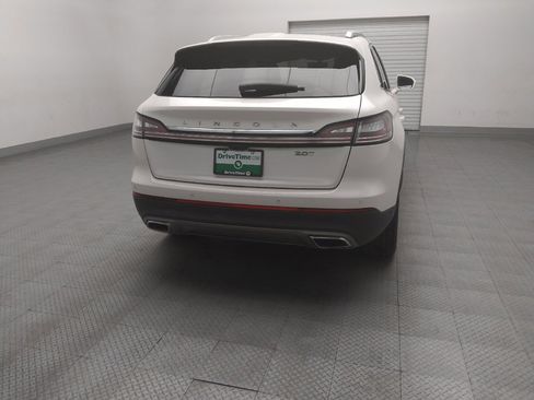 Used 2019 Lincoln Nautilus Reserve image 7