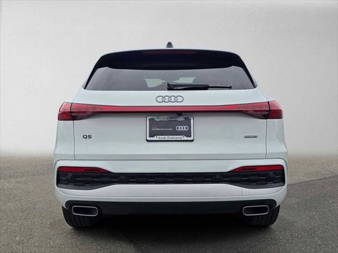 Certified 2025 Audi Q5 Premium w/ Premium Plus AWD/4WD image 8