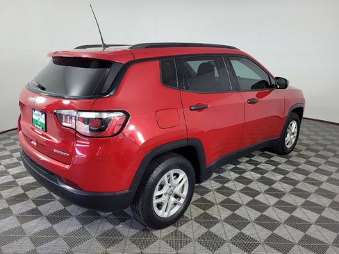 Used 2018 Jeep Compass Sport FWD image 9