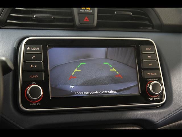 Used 2025 Nissan Versa SV FWD image 13