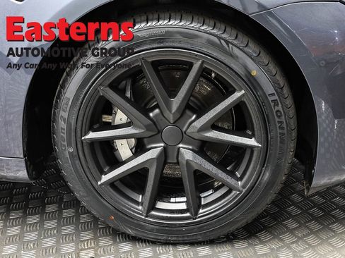 Used 2023 Tesla Model 3 Standard Range RWD image 27