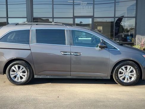 Used 2017 Honda Odyssey EX-L image 2