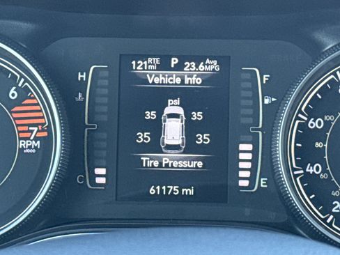 Used 2019 Jeep Cherokee Latitude Plus w/ Cold Weather Group image 20