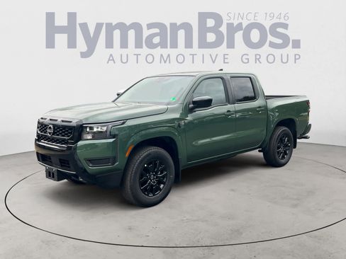 New 2026 Nissan Frontier SV w/ Tow Package AWD/4WD image 8
