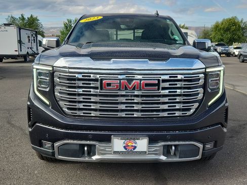 Used 2023 GMC Sierra 1500 Denali w/ Technology Package AWD/4WD image 7