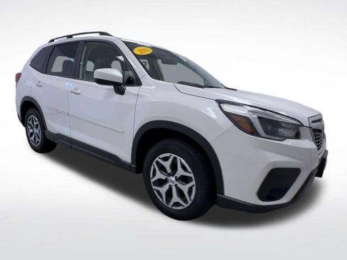 Used 2021 Subaru Forester Premium AWD/4WD image 2