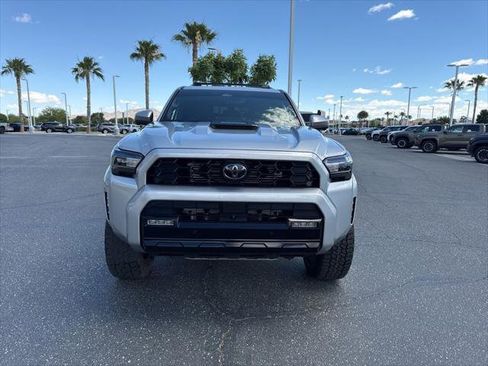 Certified 2025 Toyota 4Runner TRD Sport Premium AWD/4WD image 3