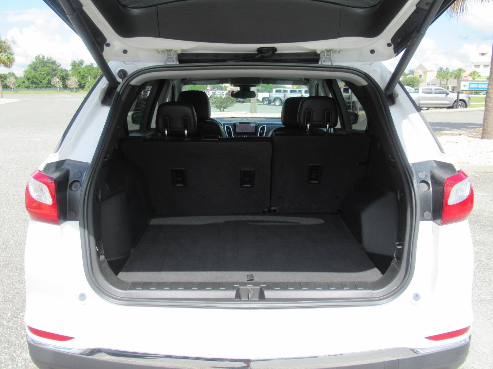 Used 2020 Chevrolet Equinox Premier FWD image 37