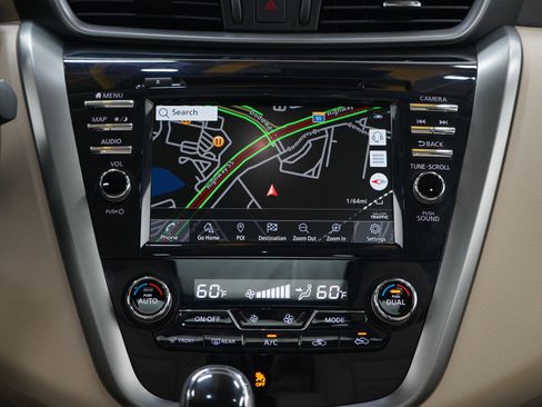 Used 2024 Nissan Murano Platinum AWD/4WD image 18