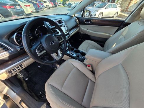 Used 2015 Subaru Outback 2.5i Limited AWD/4WD image 13
