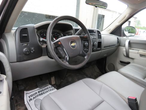 Used 2012 Chevrolet Silverado 2500 W/T image 7