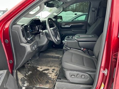 Used 2024 Chevrolet Silverado 1500 RST image 5